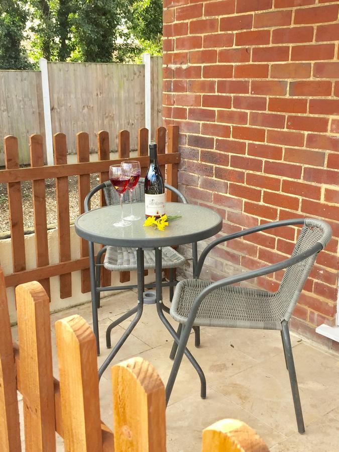 Friarscroft Lodge Holiday Home Wymondham  Eksteriør bilde